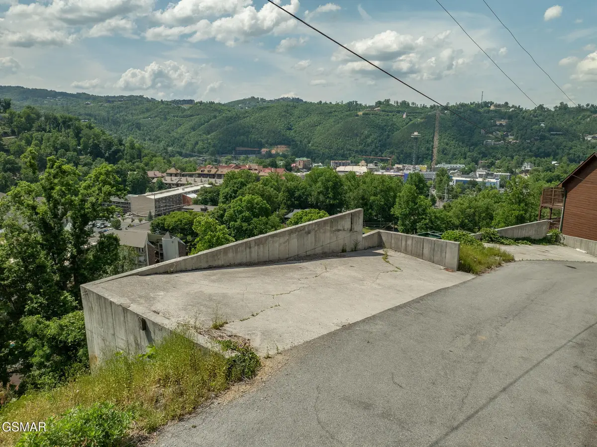 748 Widows Knob Road, Gatlinburg, TN 37738 - #1
