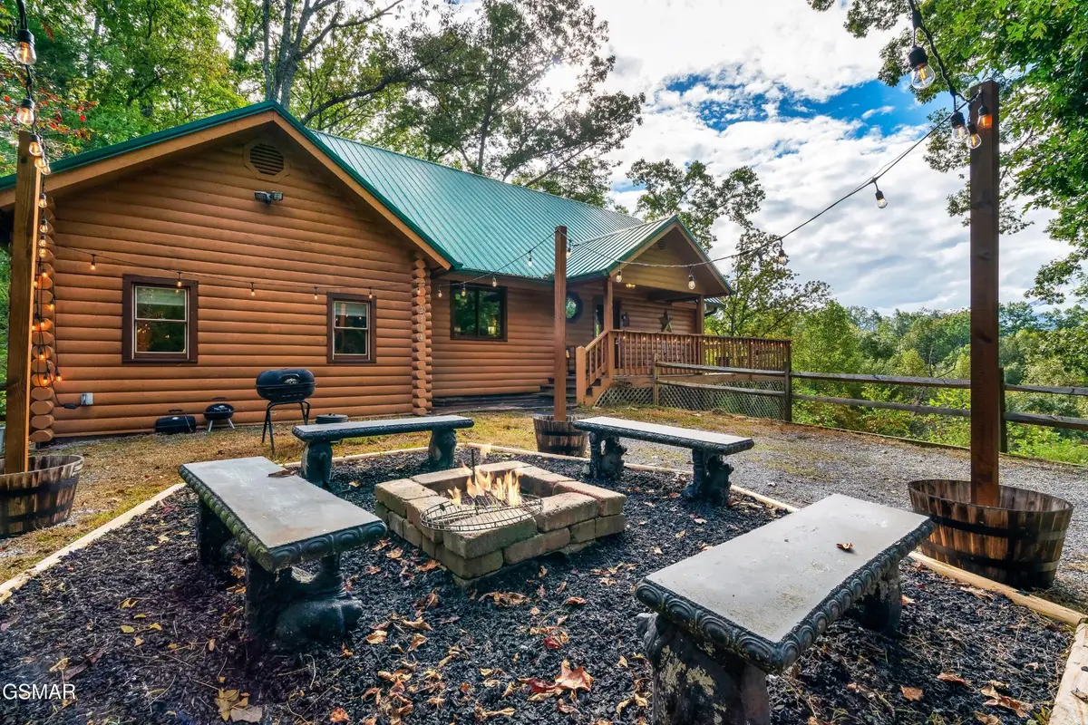 2314 Backwoods Way, Gatlinburg, TN 37738 - #1