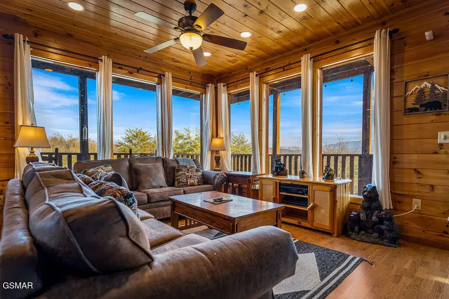 1911 Oakmont Drive, Sevierville, TN 37876 - #3
