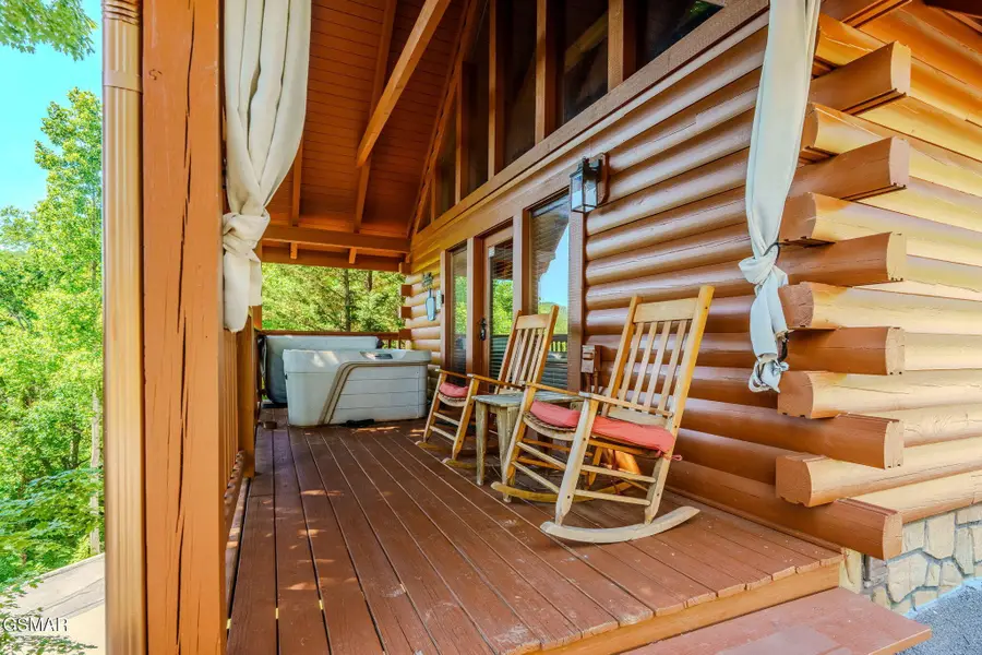 914 High Mountain Way, Gatlinburg, TN 37738 - #2