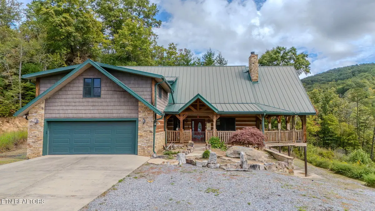 4160 Green Corner Rd, Hartford, TN 37753 - #1