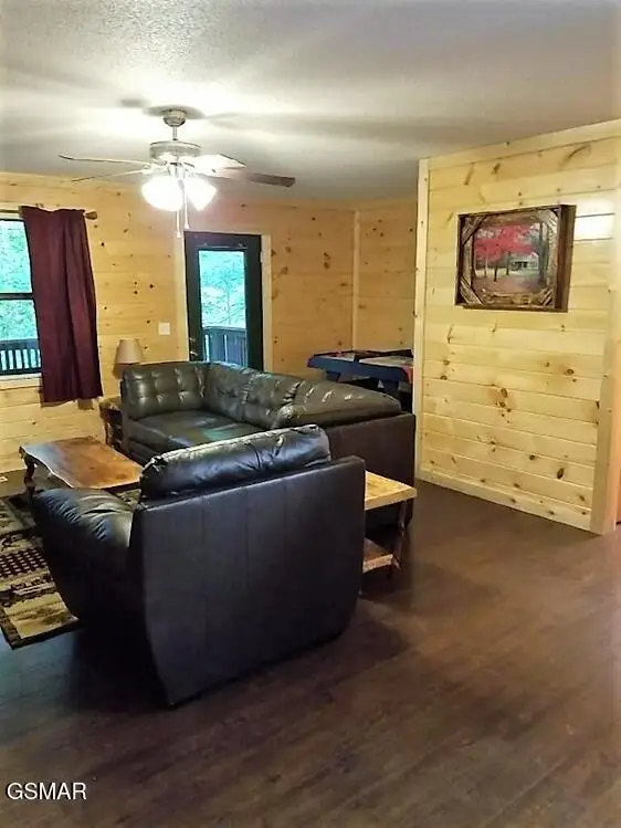 547 Hawks Trail, Gatlinburg, TN 37738 - #3