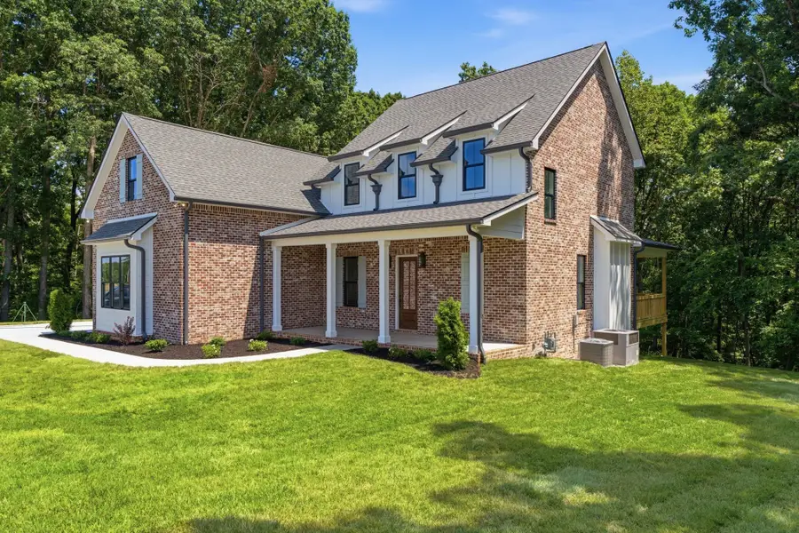 5855 Fisher Grove Rd, Greenbrier, TN 37073 - #2