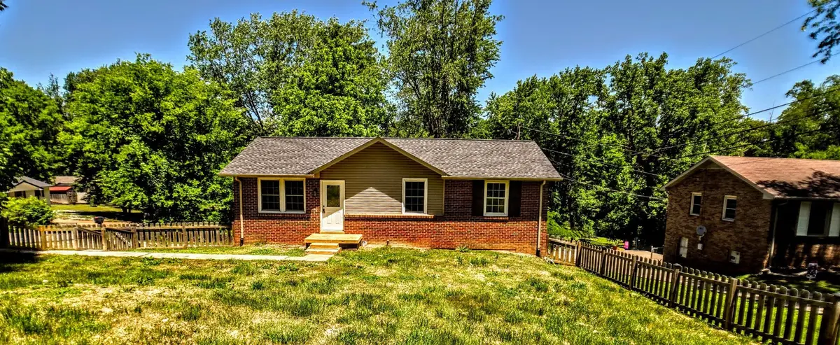 2051 Shelby Dr, Clarksville, TN 37043 - #1