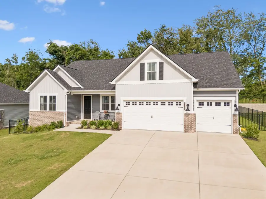 3020 Fernwood Ln, Columbia, TN 38401 - #2