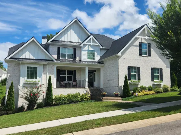 159 Hamilton Springs Blvd, Lebanon, TN 37087