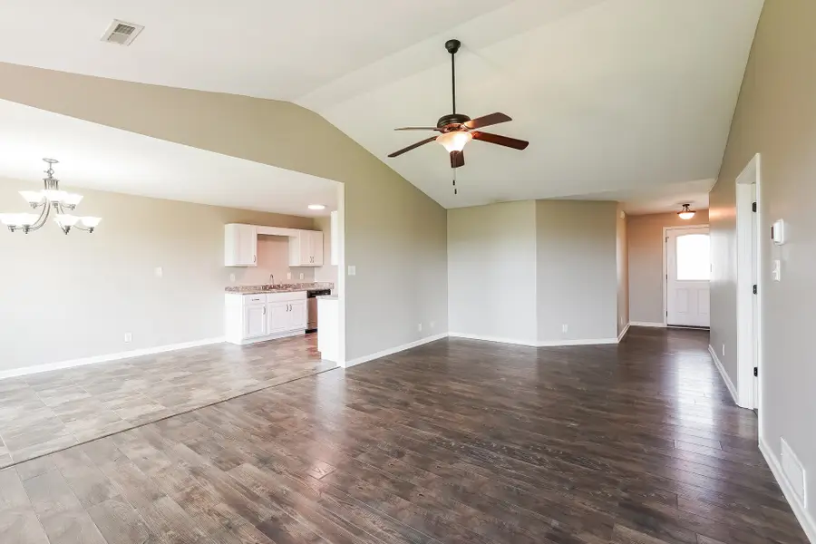 201 Bob White Trl, Oak Grove, KY 42262 - #3