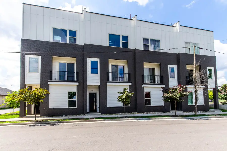 2723 Alameda St, Nashville, TN 37208 - #2
