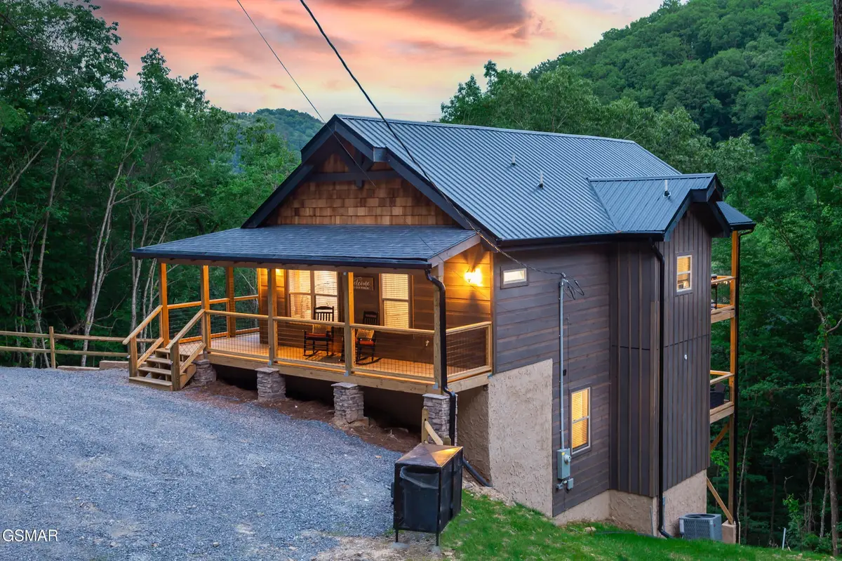 2724 Pine Crest Lane, Sevierville, TN 37862 - #1