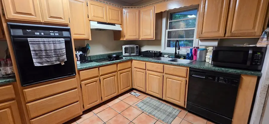 153 Stigall St, Camden, TN 38320 - #2