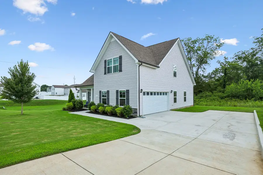 313 Durum St, Shelbyville, TN 37160 - #2
