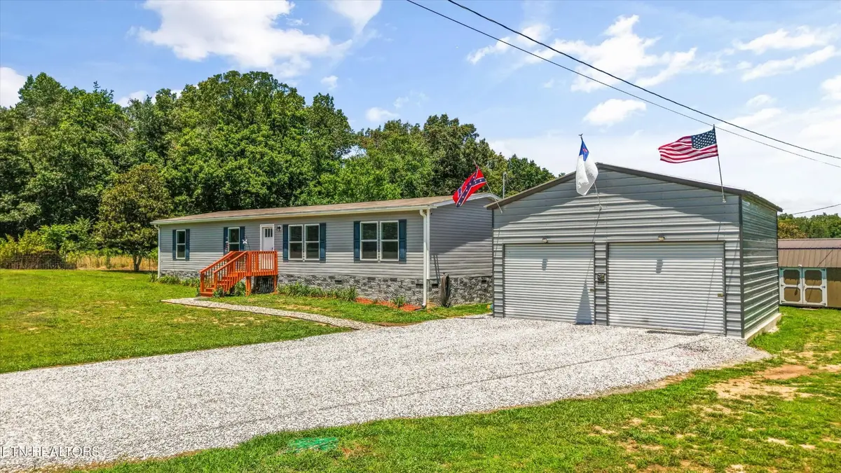 158 Frankfort Rd, Lancing, TN 37770 - #1
