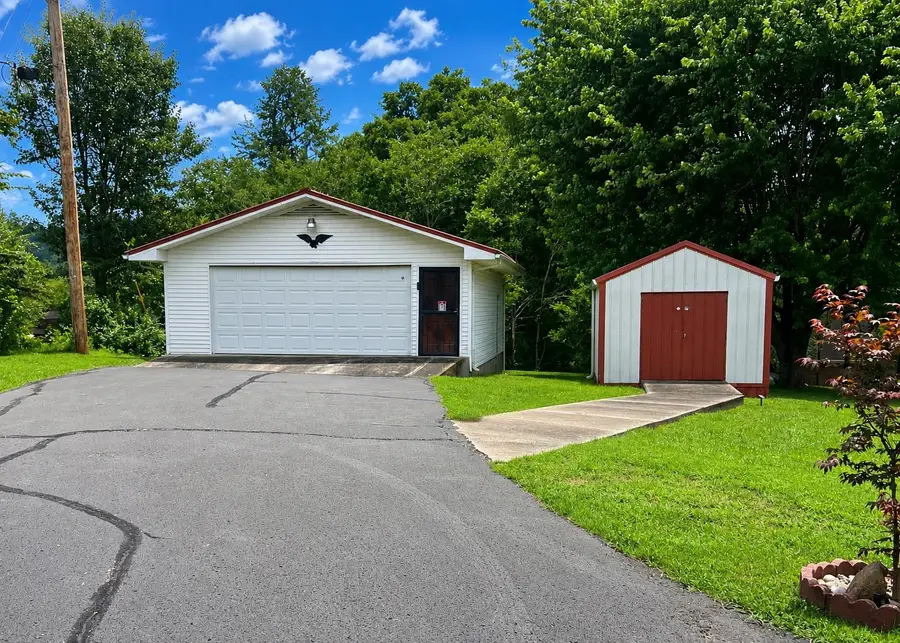 1465 Murfreesboro Rd, Woodbury, TN 37190 - #2