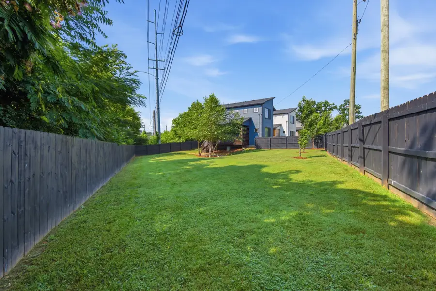 201 Eisenhower Dr, Nashville, TN 37211 - #2