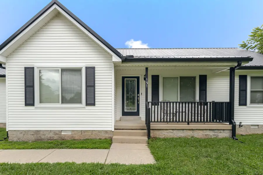 131 Avalon Dr, Shelbyville, TN 37160 - #2