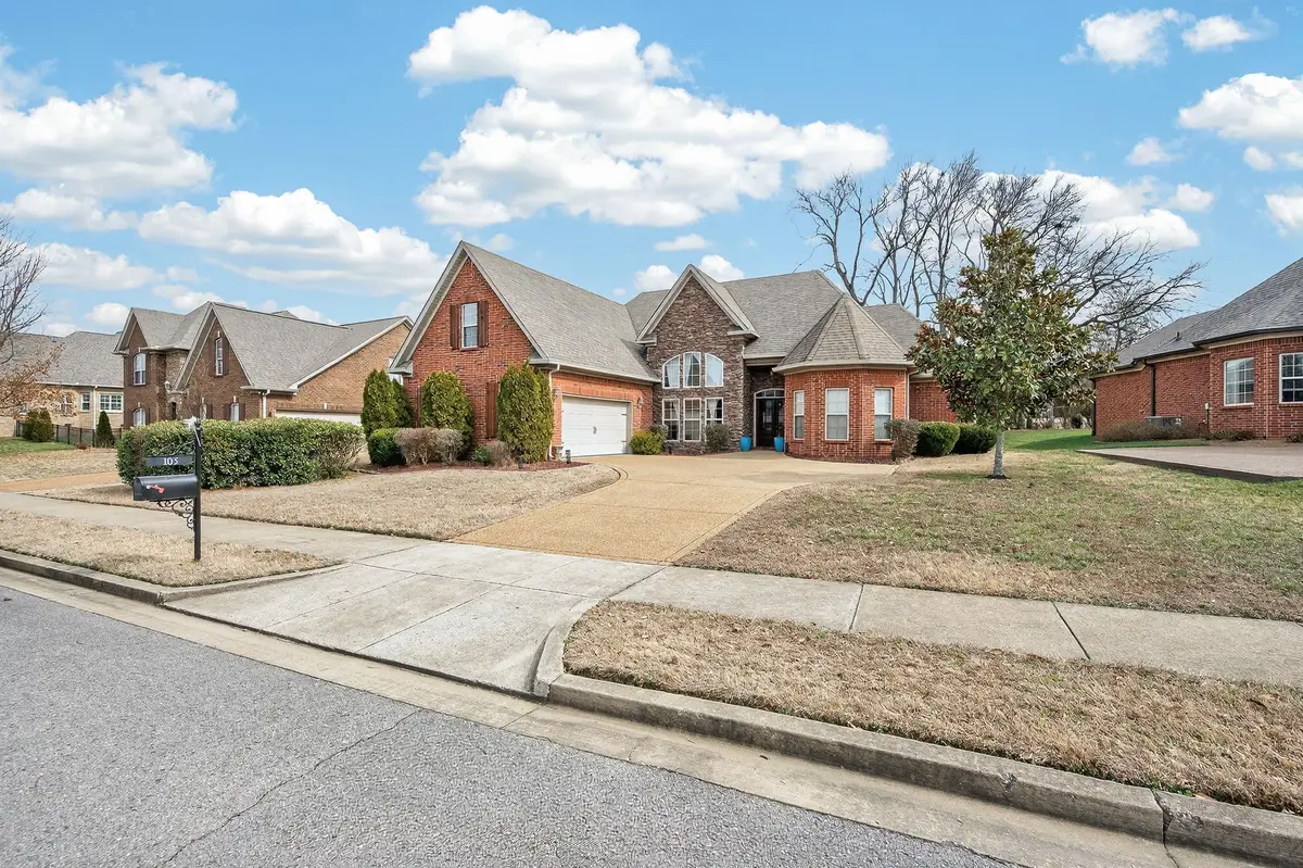105 Sagamore Trce, Hendersonville, TN 37075 - #1