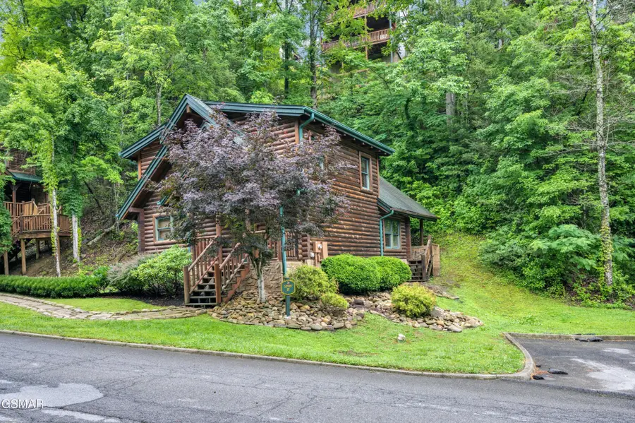 644 Gatlinburg Falls Way, Gatlinburg, TN 37738 - #2