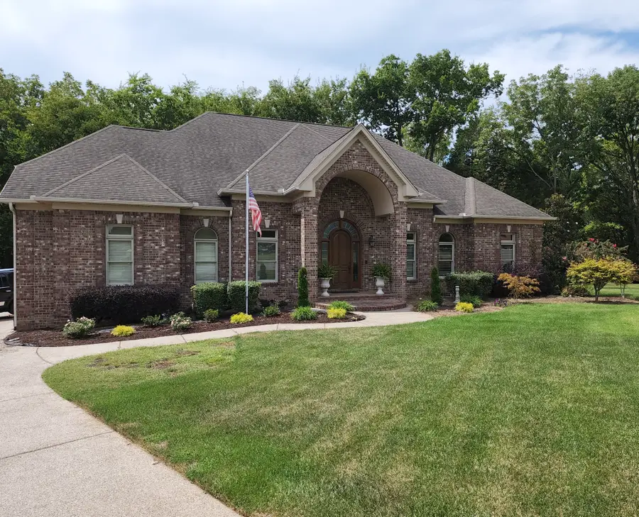 118 Beth Ct, Gallatin, TN 37066 - #2
