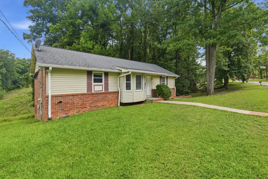 1018 Tulip Dr, White House, TN 37188 - #3