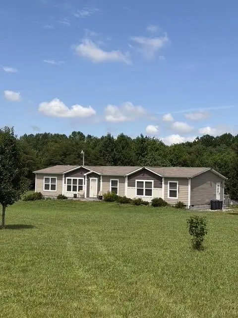 4055 S Bunker Hill Rd, Cookeville, TN 38506