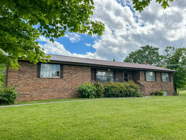 6259 Highway 131, Washburn, TN 37888