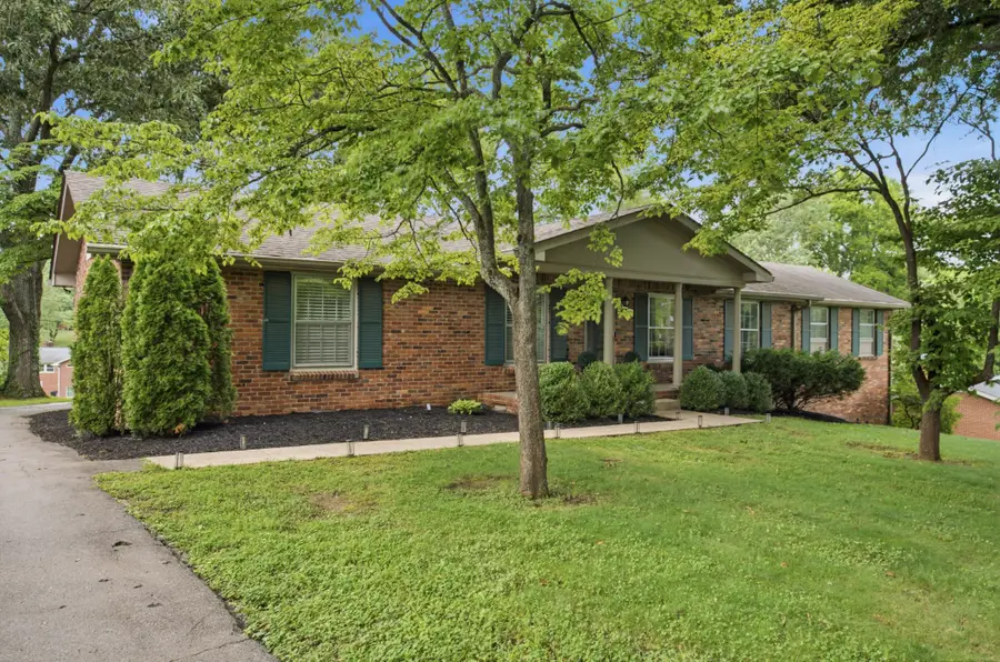 5329 Overton Rd, Nashville, TN 37220 - #2
