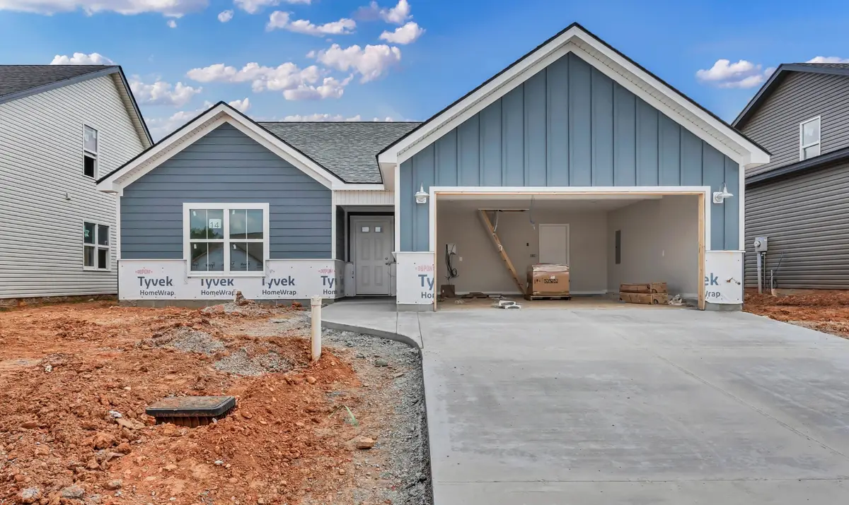 2721 Brewster Dr, Clarksville, TN 37042 - #1