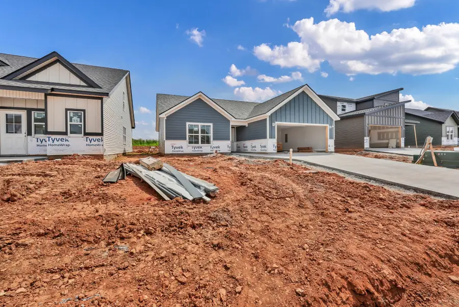 2721 Brewster Dr, Clarksville, TN 37042 - #3