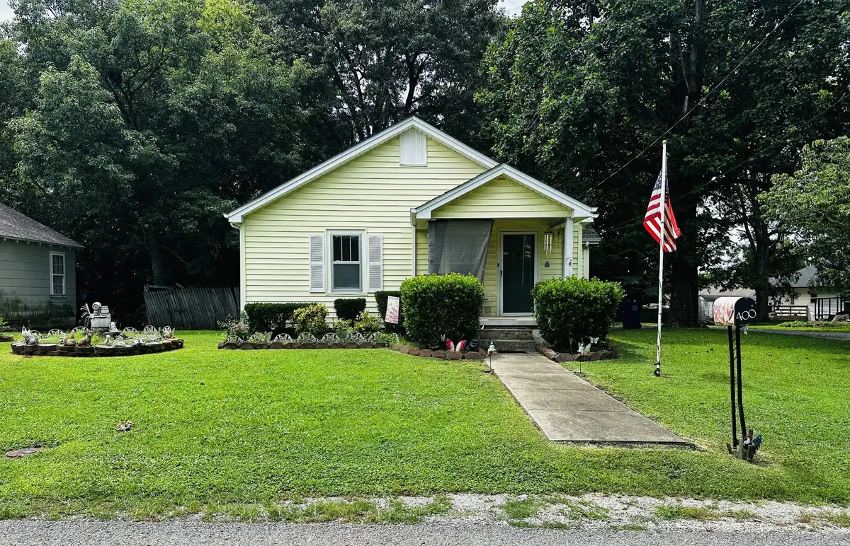 400 Ray St, Shelbyville, TN 37160 - #1