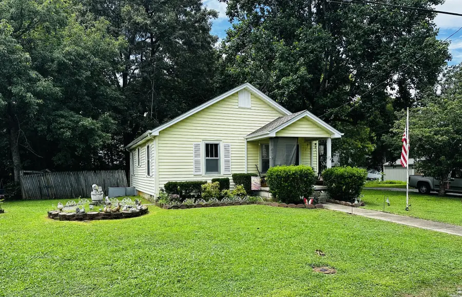 400 Ray St, Shelbyville, TN 37160 - #3