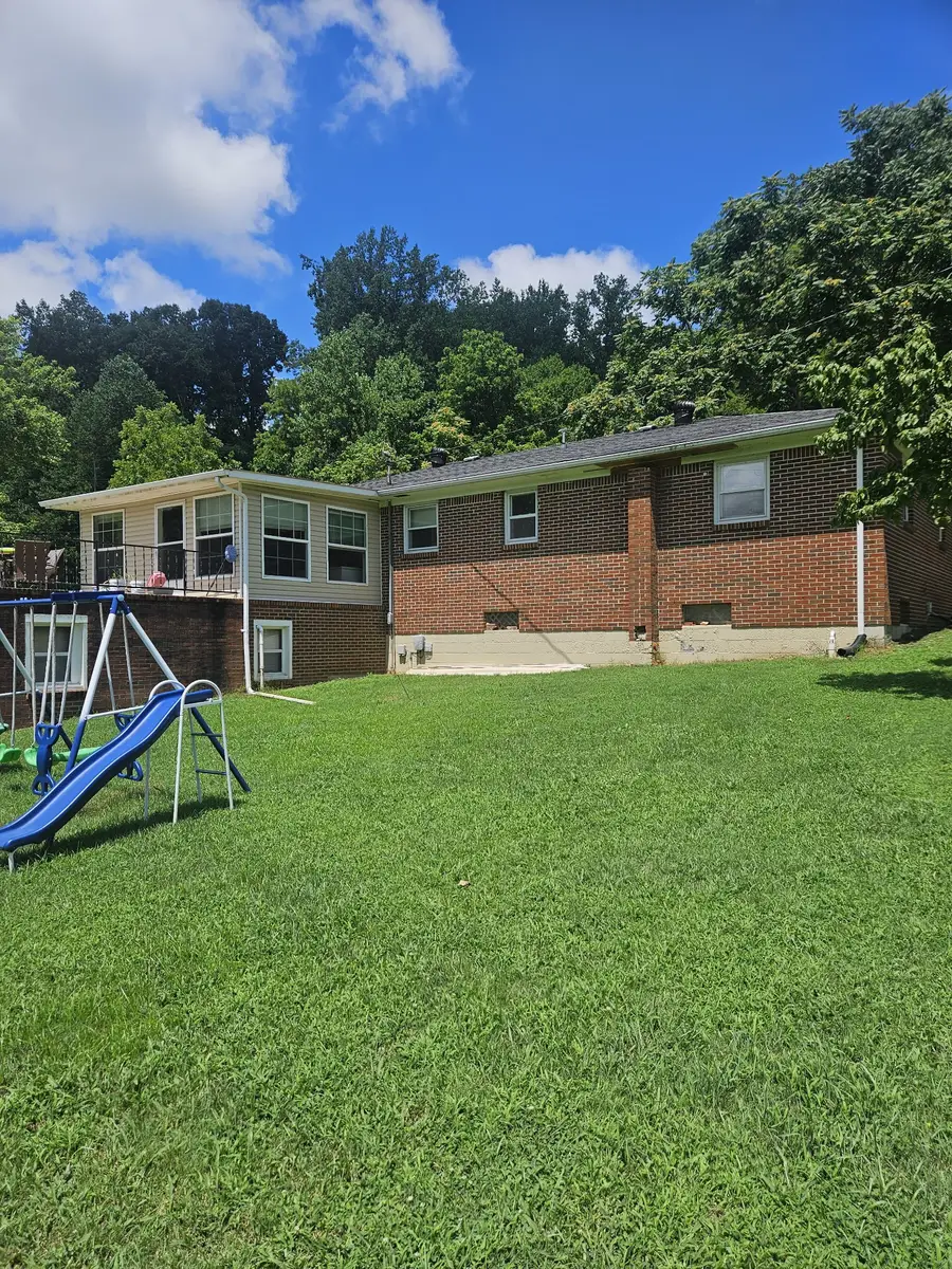 1490 S Long Creek Rd, Lafayette, TN 37083 - #3