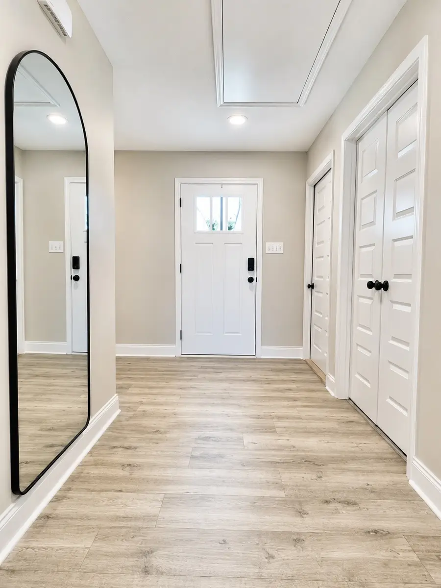 3047 Core Dr, Clarksville, TN 37040 - #2