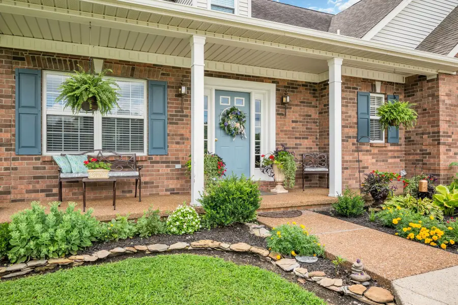 811 Hicks Rd, Dickson, TN 37055 - #3
