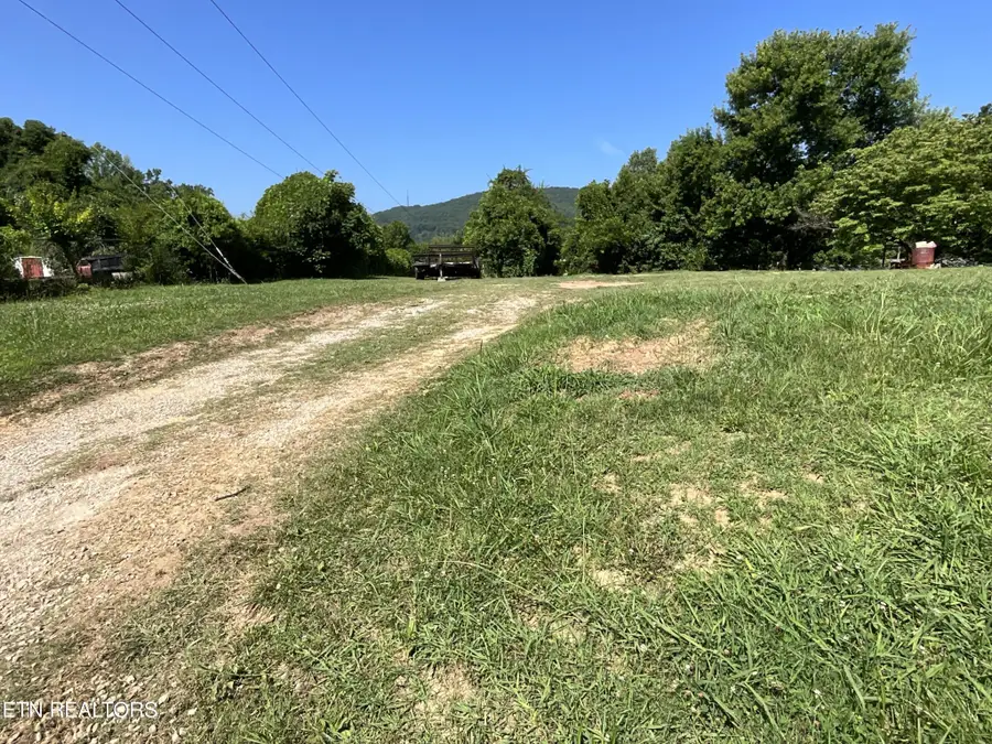 233 Morning Drive, Harriman, TN 37748 - #3