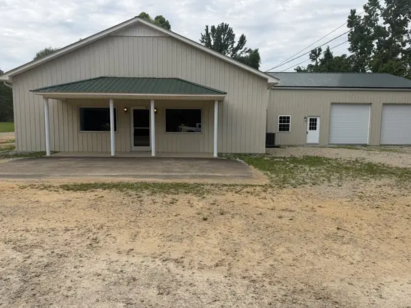 1414 Summertown Hwy, Hohenwald, TN 38462