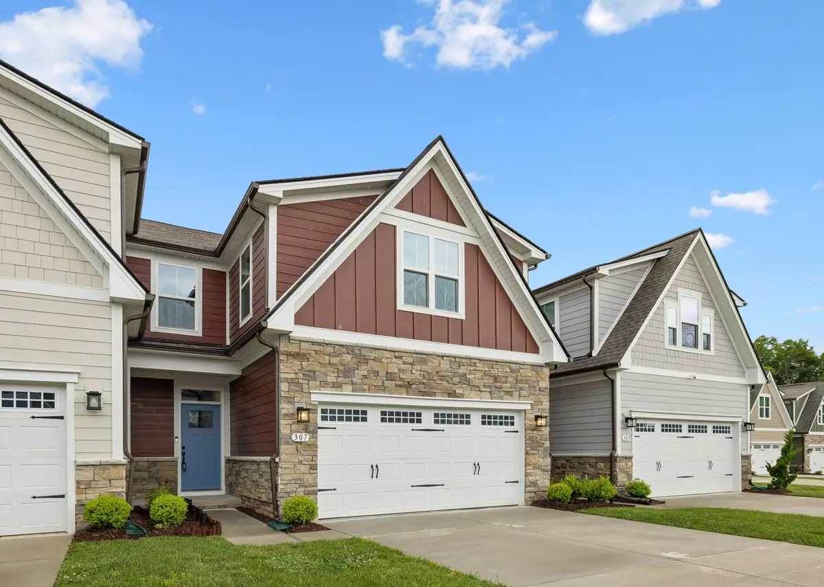 307 Lantern Cir, Gallatin, TN 37066 - #1