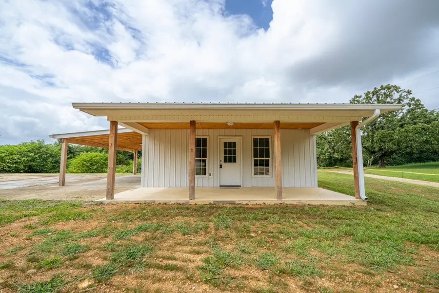 6855 Highway 69, Savannah, TN 38372 - #3