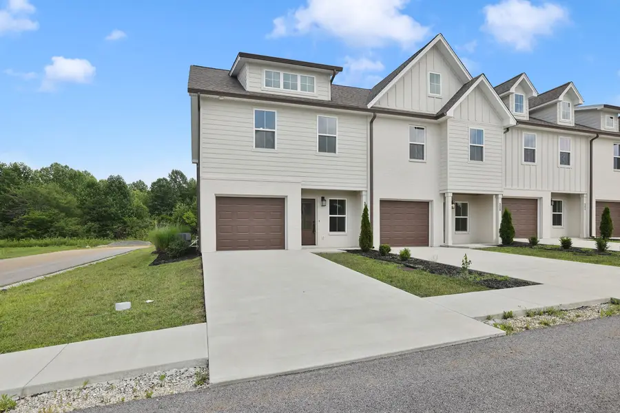336 Legends Cir, Baxter, TN 38544 - #2