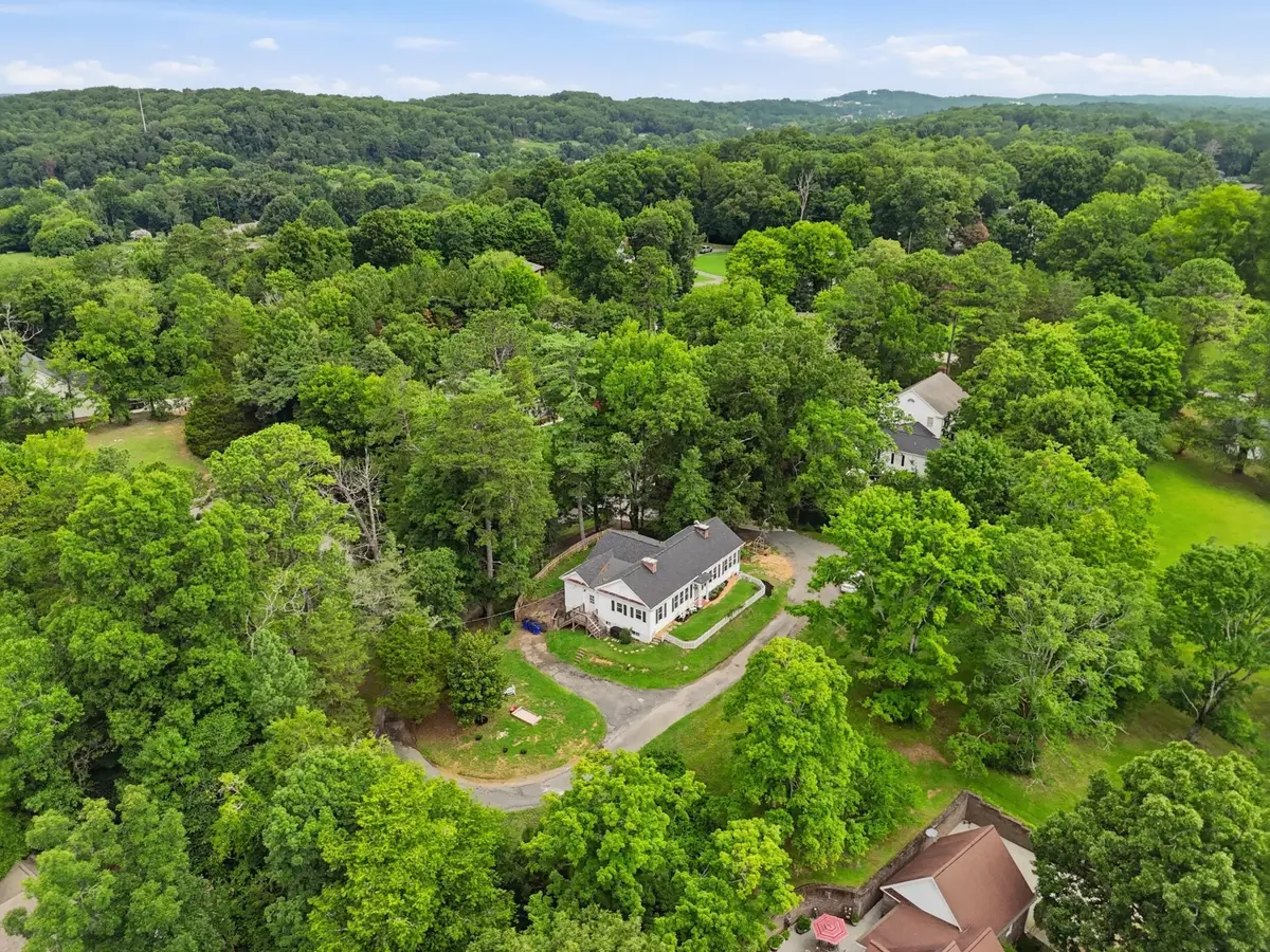 210 James Avenue Nw, Cleveland, TN 37311 - #1