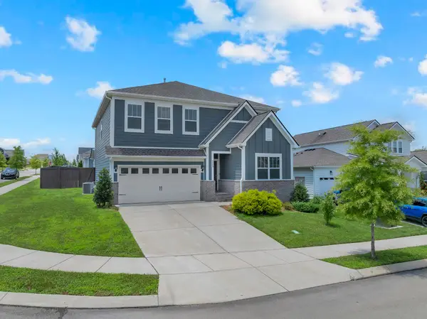 1001 Ewell Farm Cir, Spring Hill, TN 37174