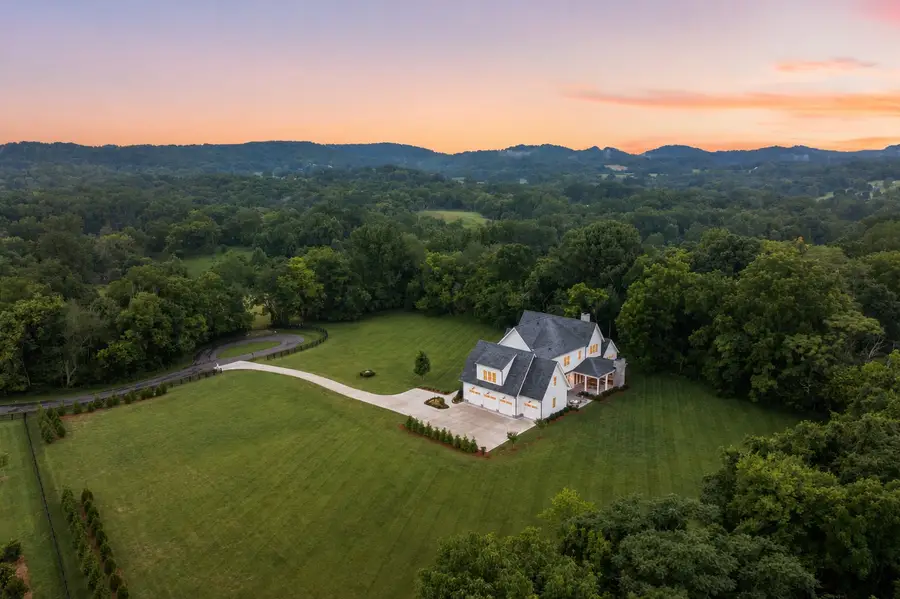 6916 Farm Path Ln, College Grove, TN 37046 - #3