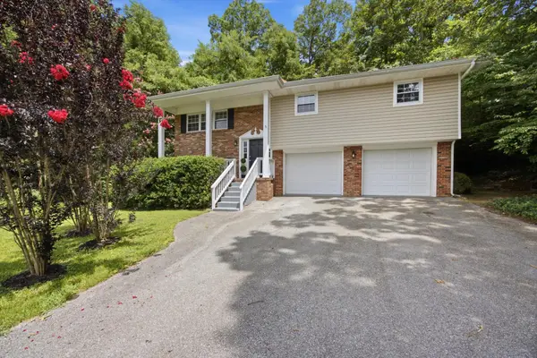 1425 Clearpoint Drive, Hixson, TN 37343
