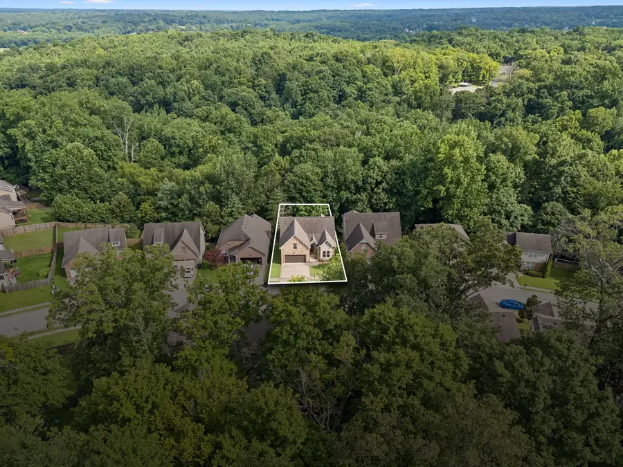 634 Hidden Valley Dr, Clarksville, TN 37040 - #3