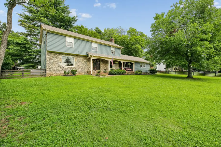 178 Meadowlake Dr, Hendersonville, TN 37075 - #2
