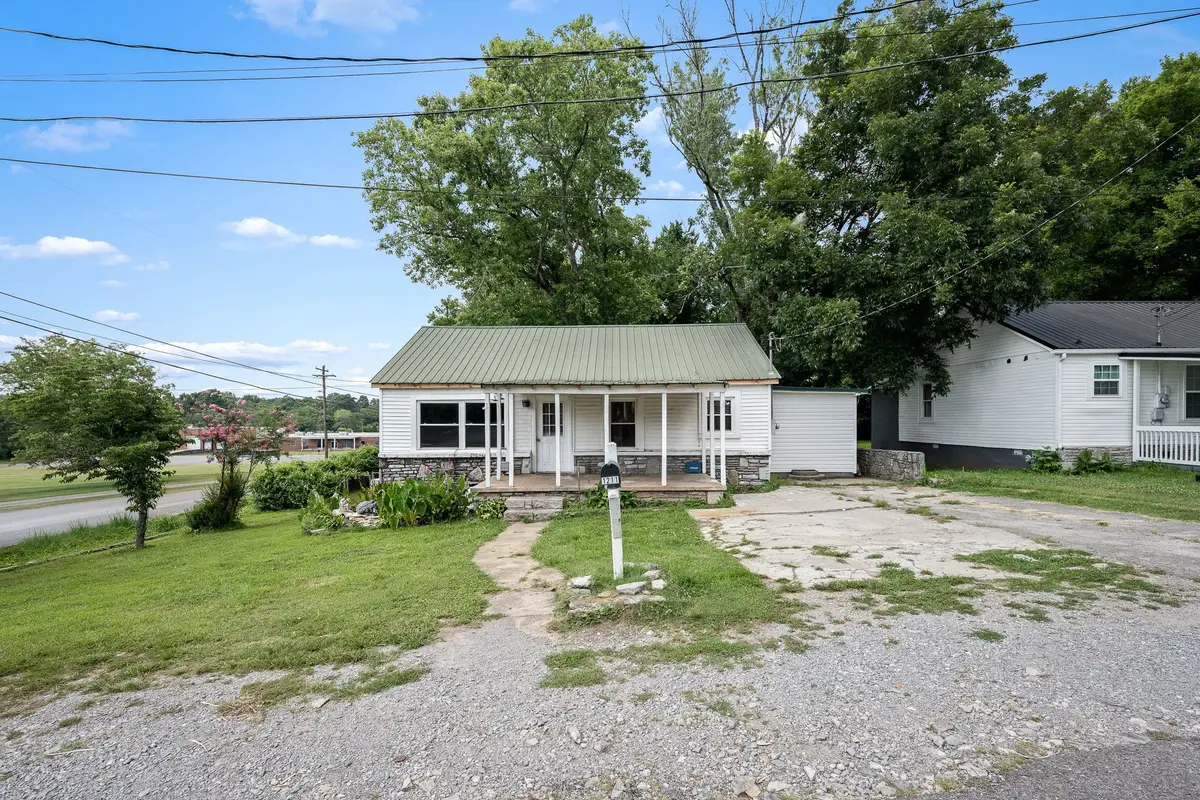 1211 Swanson Blvd, Fayetteville, TN 37334 - #1