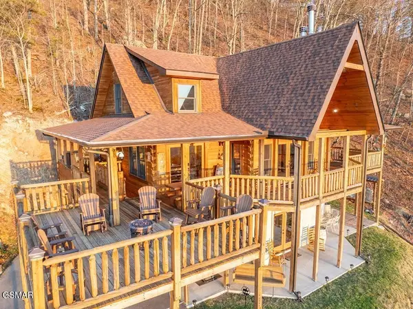 4015 Ravens Den Way, Sevierville, TN 37862