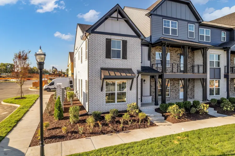 413 Twig Pvt Ct, Hendersonville, TN 37075 - #2