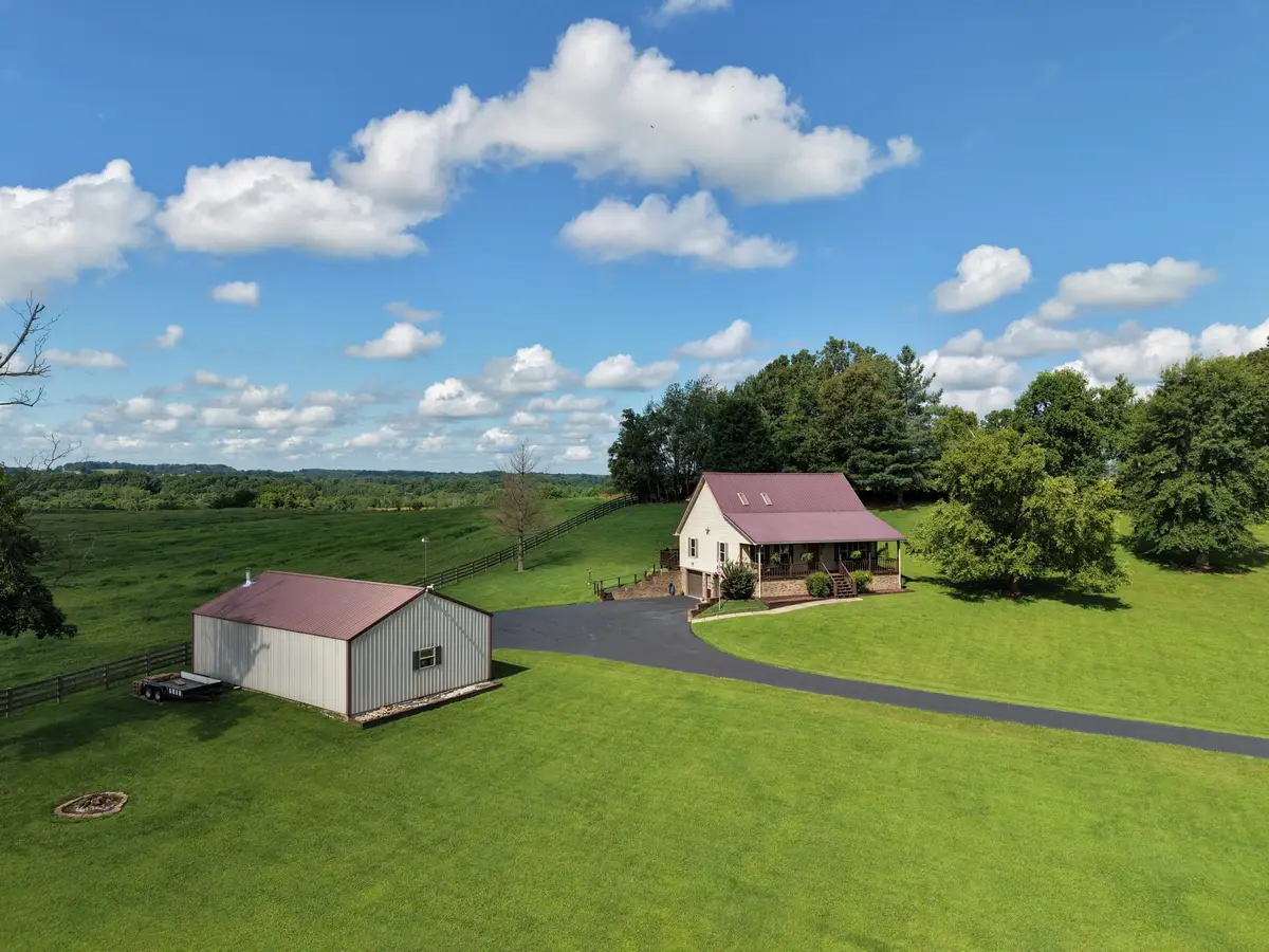 2983 Temple Hill Rd, Summer Shade, KY 42166 - #1