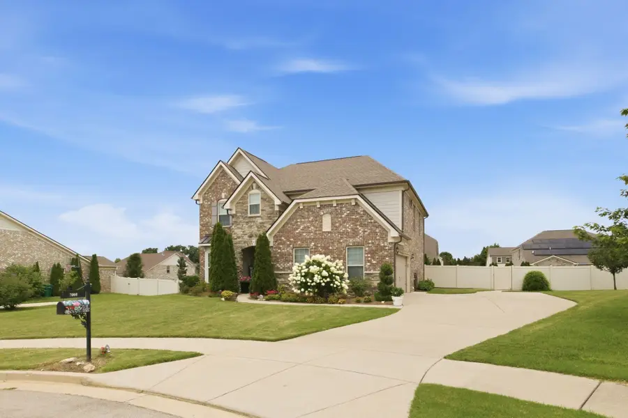 7008 San Gilberto Ct, Spring Hill, TN 37174 - #2
