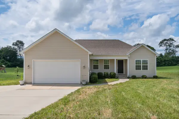 3232 Owl Hollow Rd, Belvidere, TN 37306